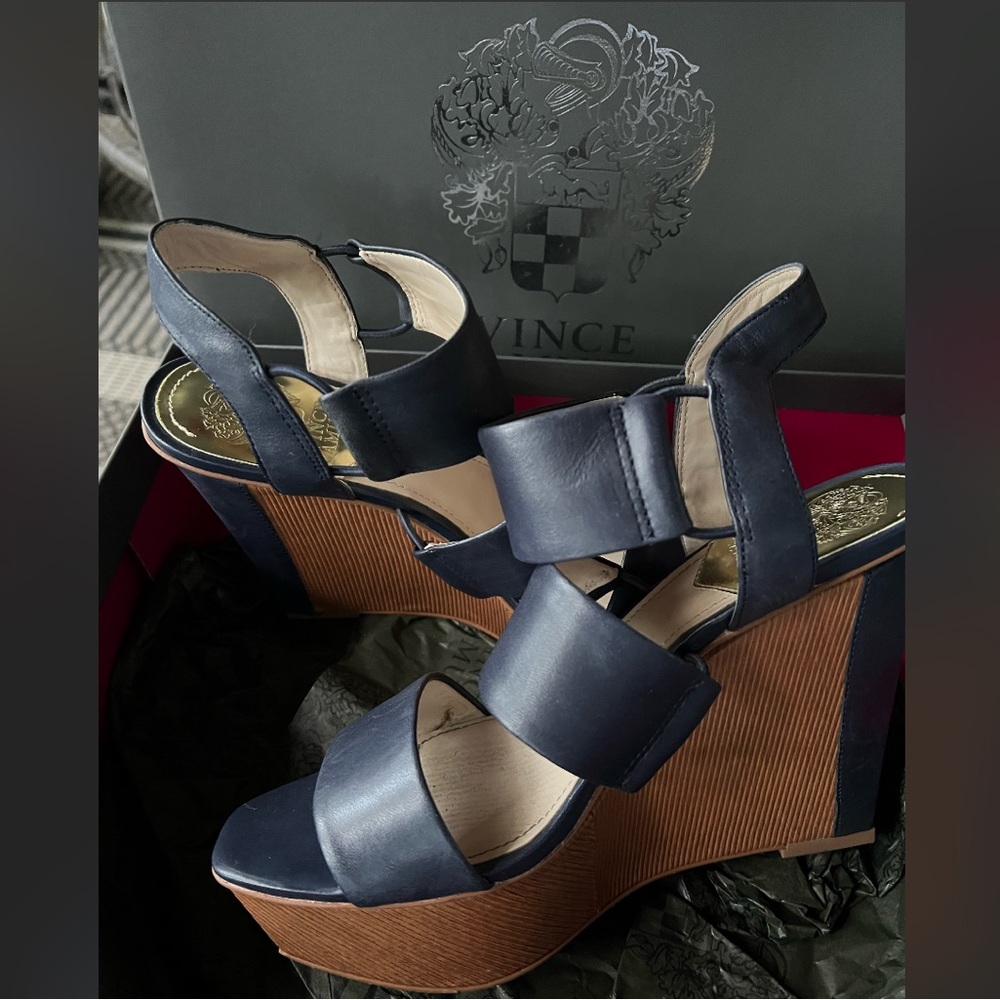 Vintage Vince Camuto wedge heels